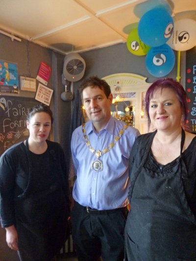 The propietors of the Water Shed Cafe on Rathlin Island, Sarah Coyle and Suzy McKirdy with Cllr Donal Cunningham._0.jpg